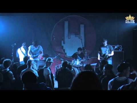 Unchained Breathing - Slutty McCracking (HD)