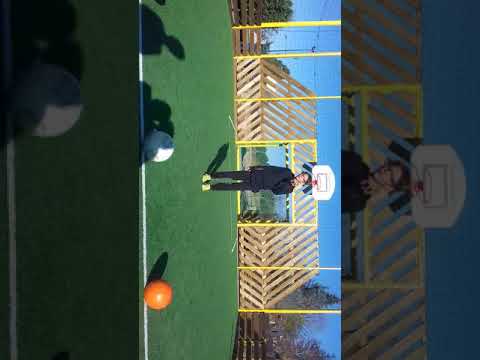 Celui qui mais le plus de but en 8 frappe