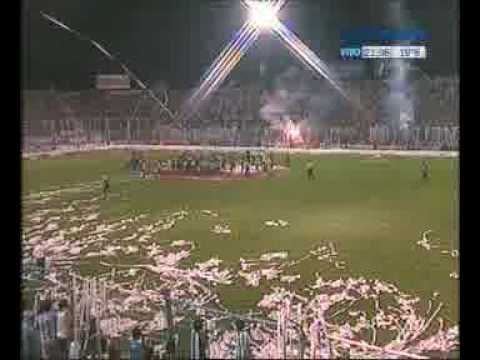 "Atletico Tucuman - Recibimiento contra Belgrano" Barra: La Inimitable &bull; Club: Atlético Tucumán