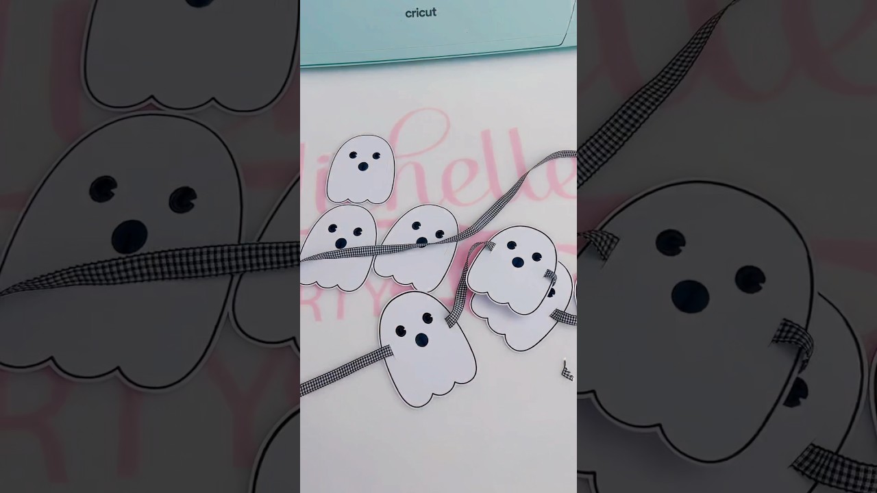 Let’s make a cute ghost banner for Halloween season. No printer needed! #cricutmade