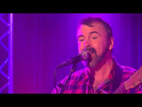 Michael Waugh - My Dads Shoes (Live at Spectrum June 2016)
