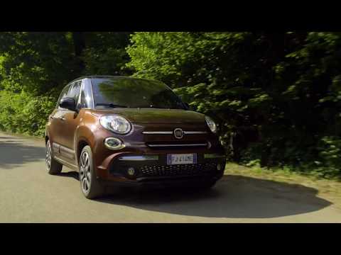 Fiat 500L 2018, Driving, Exterior Interior, Official Video