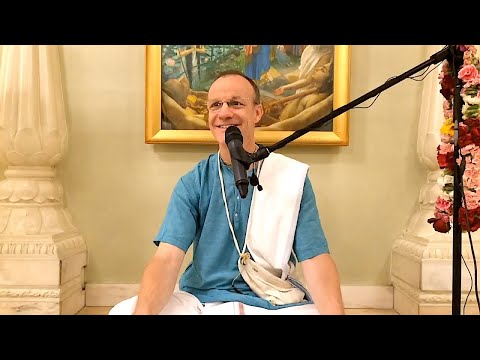 Sringara Arati - Morning Class SB 6.14.5 - HG Prana Prabhu - 30 July 2022