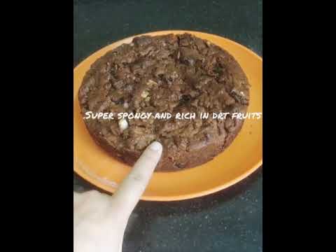 Christmas Cake by Bunnykimummy