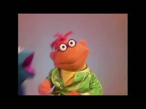 Muppet Songs: Scooter - At the Hop