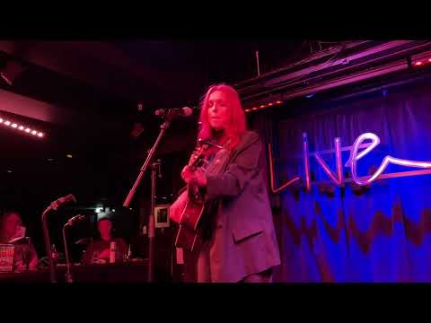 Laura Oakes - Welcome To The Family - Pizza Express Live, London - 23/02/2022