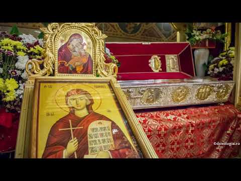 Acatistul Sfintei Cuvioase Parascheva