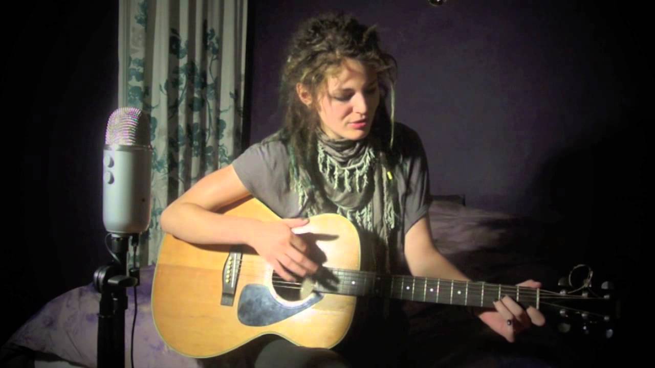 Songtext: Lizz Wright – Wake up Little Sparrow | MusikGuru