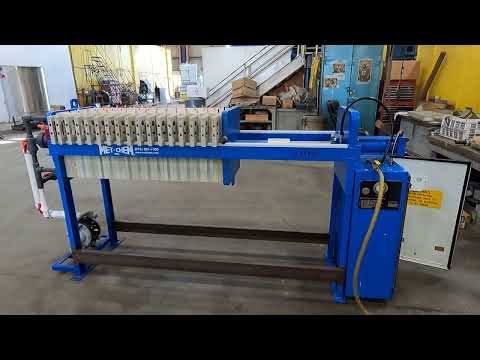 MET-CHEM 1.8 Square Foot Filtres à plaque et cadre | Perry Equipment (1)