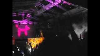 Fedez a Cagliari - Alfonso Signorini (Eroe Nazionale)