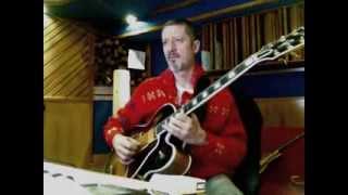 Andrea Zuppini- funny faces during improvisation-Gibson l5 CES - Koch Studiotone