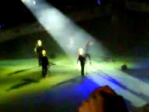 Stromae Live-Auftritt in der Max-Schmelling Halle Kisscup 2010