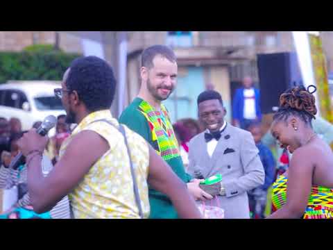 the perfect wedding gift 🤣🤣