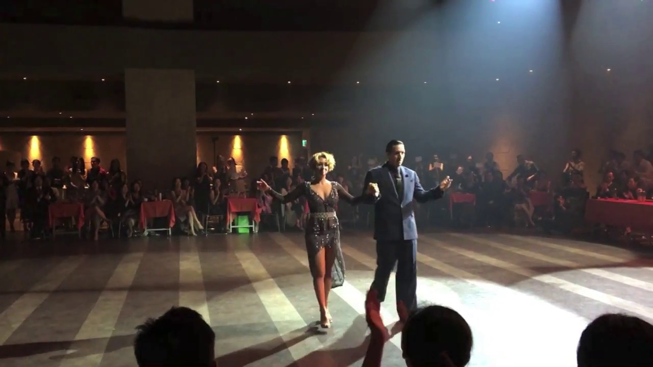 2016 XIV Taipei Tango Festival - Luis & Analía dance "La serenata de ayer"