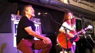 Patty Griffin &amp; Robert Plant Highway Song live at Rough Tra