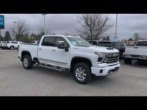 2026 Chevrolet Silverado 2500HD 4WD Crew Cab Long Box High Country in White for sale at Royal Chevrolet in Orangeville, ON