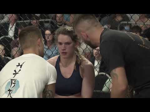 Mare Beth Taylor vs Megan Hewitt - Fit2Fight 3