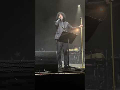 The Mars Volta - Cedric Addressing Chicago Crowd