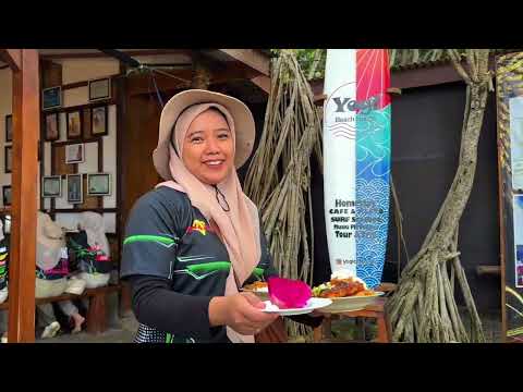 TINARA GOES TO BANYUWANGI