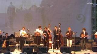 Vujicsics és Söndörgő együttes - kóló