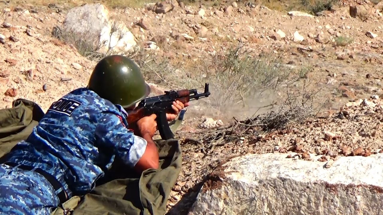 Ոստիկանության զորքերի ծառայողներն անցկացրել են հրաձգության պարապմունքներ