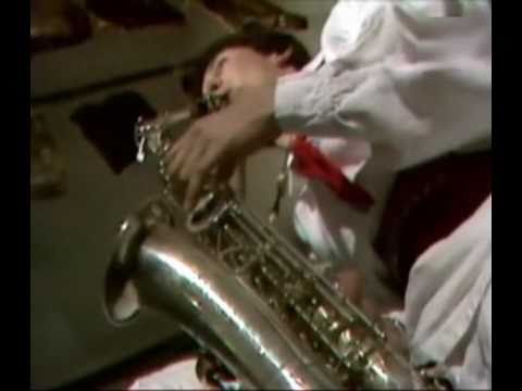 Henček - Družina praznuje