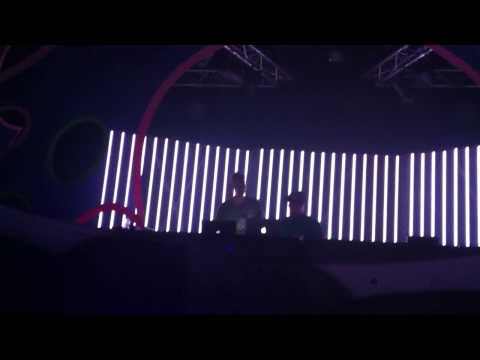 Raumklang Erstfeld 12.10.2013 - Audiomatic & Vaishiyas (2)