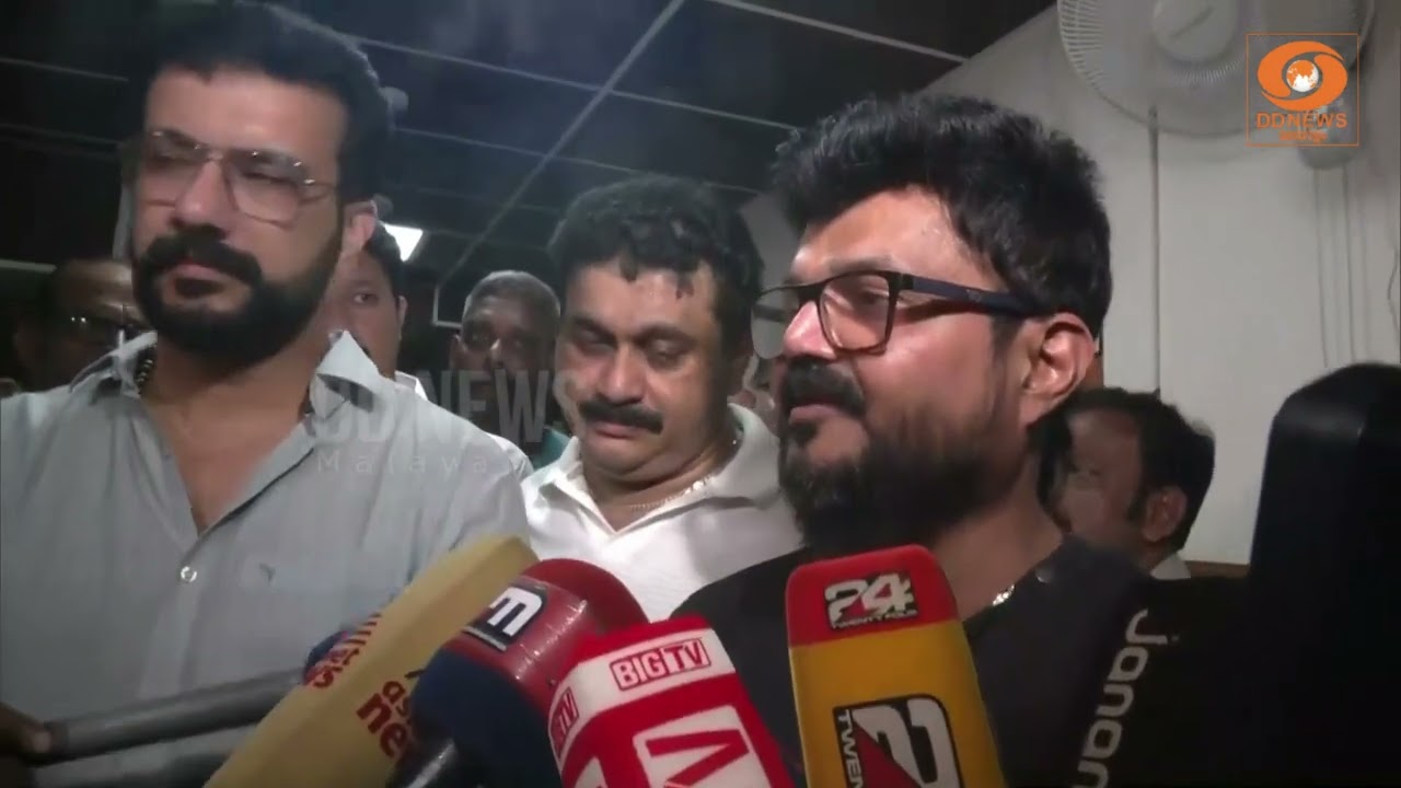 പത്തു മുപ്പത് വർഷത്തെ ബന്ധം, സിനിമയ്ക്ക് മുന്നേ തുട?