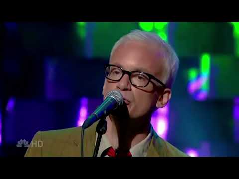 Fountains of Wayne - Strapped For Cash (Live @ Late Night With Conan O' Brien 07/19/2007) HD