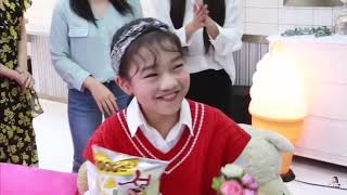 Download lagu Kpop idols being Na Haeun’s fans mp3