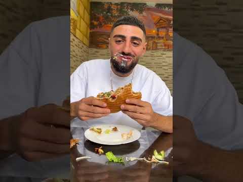 Der Freund der immer wie ein Schwein isst😂