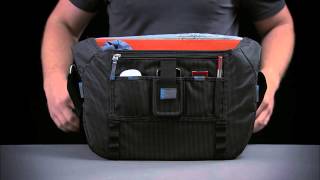 9020-20  Thule Crossover Compu Messenger Bag