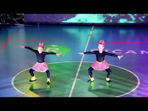 Veselá Karolína a Románková Viktorie, 5. místo  [www.rokenrol.cz]