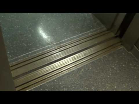 elevator spotlight Umass Integrative Learning Center  20160701171602