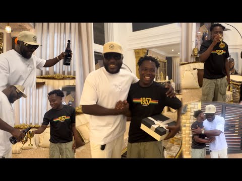 Rich-Man Nhyiraba Kojo Pops Champagne 🍾 For KYEKYEKU In His 5 Million Dollar Mansion