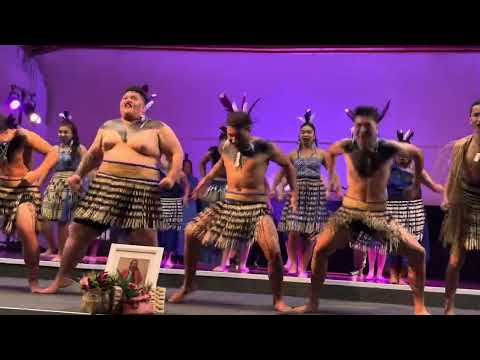 One Tree Hill College 2022 Kapas