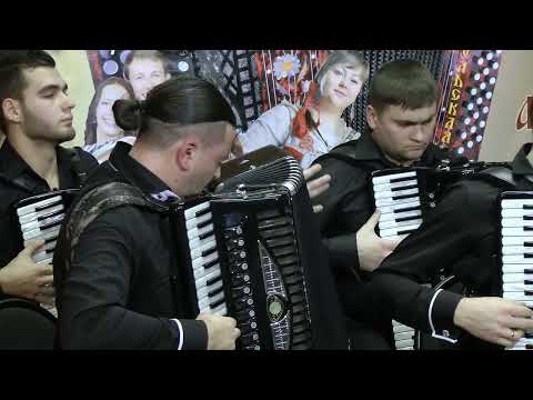 ансамбль аккордеонистов Концертино (Молдова) Танго "Oblivion " (A. Piazzolla )