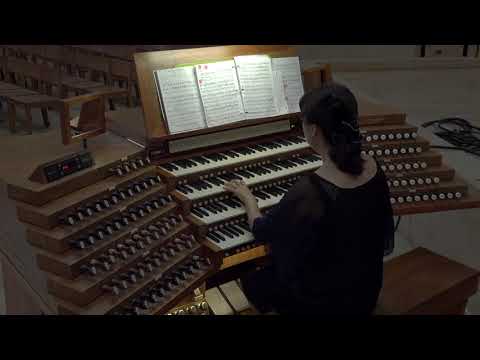 Francois Couperin. Organist Julia Lee