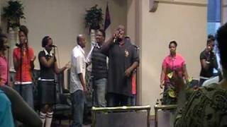 Minister Jarron Taylor & The Cross Bearing Nation/We Come To Glorify Him