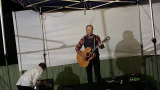 STEVE KILBEY ( THE CHURCH ), performs, JOSEPHINE, from his solo album, ELEVEN WOMEN, 01 MAY 2021