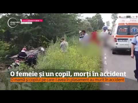 Momente dramatice. Un elicopter, dar şi mai multe ambulanţe au intervenit la un grav accident
