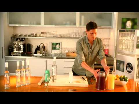 download lagu mp3 mp4 42 Below Feijoa Cocktails, download lagu 42 Below Feijoa Cocktails gratis, unduh video klip 42 Below Feijoa Cocktails