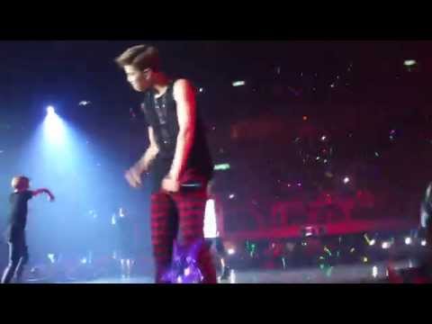 [FANCAM] 070614 B.A.P - NO MERCY (Zelo sexy dance) @ Music Bank In Brazil