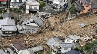 Alunecare de teren dezastruoasă provocată de ploi abundente