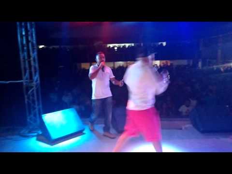 MC LEOZINHO DO RECIFE PARTICIPAÇÃO BOCO DO BOREL.