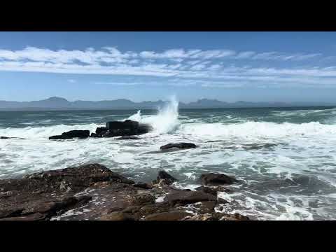 ASMR Wild Sea at High Tide - nature sounds, waves crashing on the Mossel Bay Coast. 