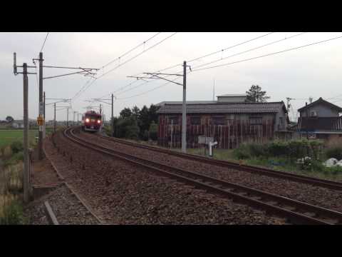 415系800番台C08編成+C10編成充当普通列車857M七尾行 踏切通過