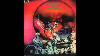 Amon Duul II - Landing In A Ditch