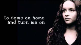 Turn Me On - Norah Jones (Lyrics)