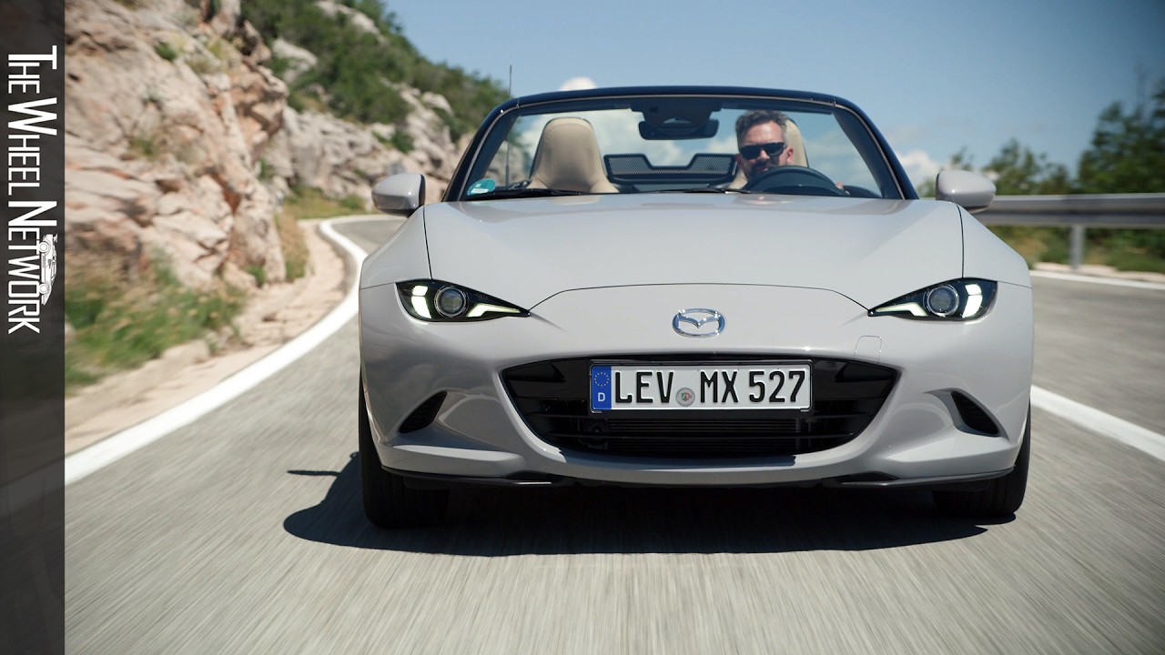 2027 Mazda MX-5 Skyactiv-G 1.5 | Aero Grey | Driving, Interior [4K]